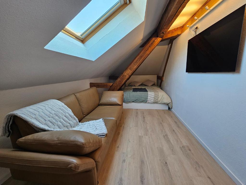 M32 – 3-Zimmer Attikawohnung – Vorschau 8