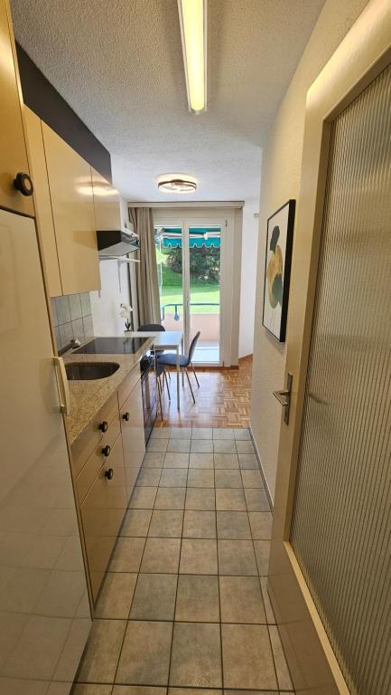 L4 – 1.5-Zimmer Wohnung mit Balkon – Vorschau 5