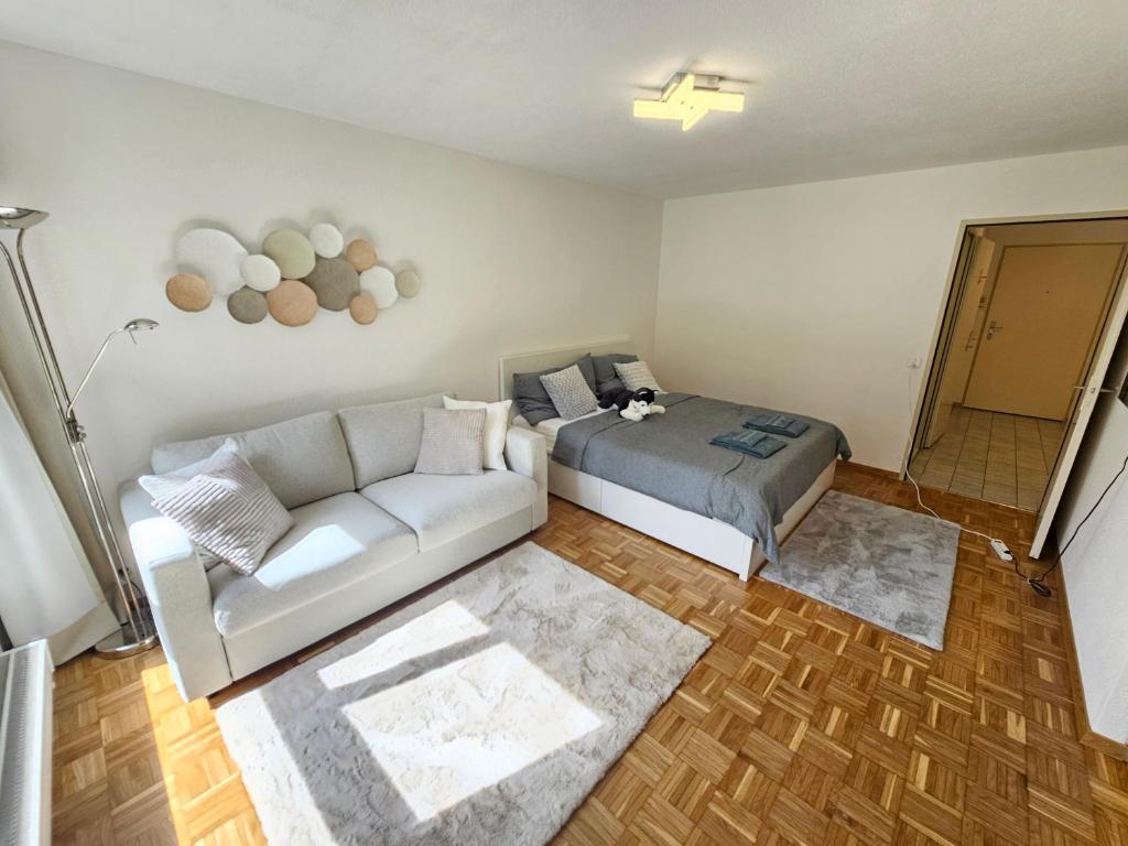 L4 – 1.5-Zimmer Wohnung mit Balkon – Vorschau 3