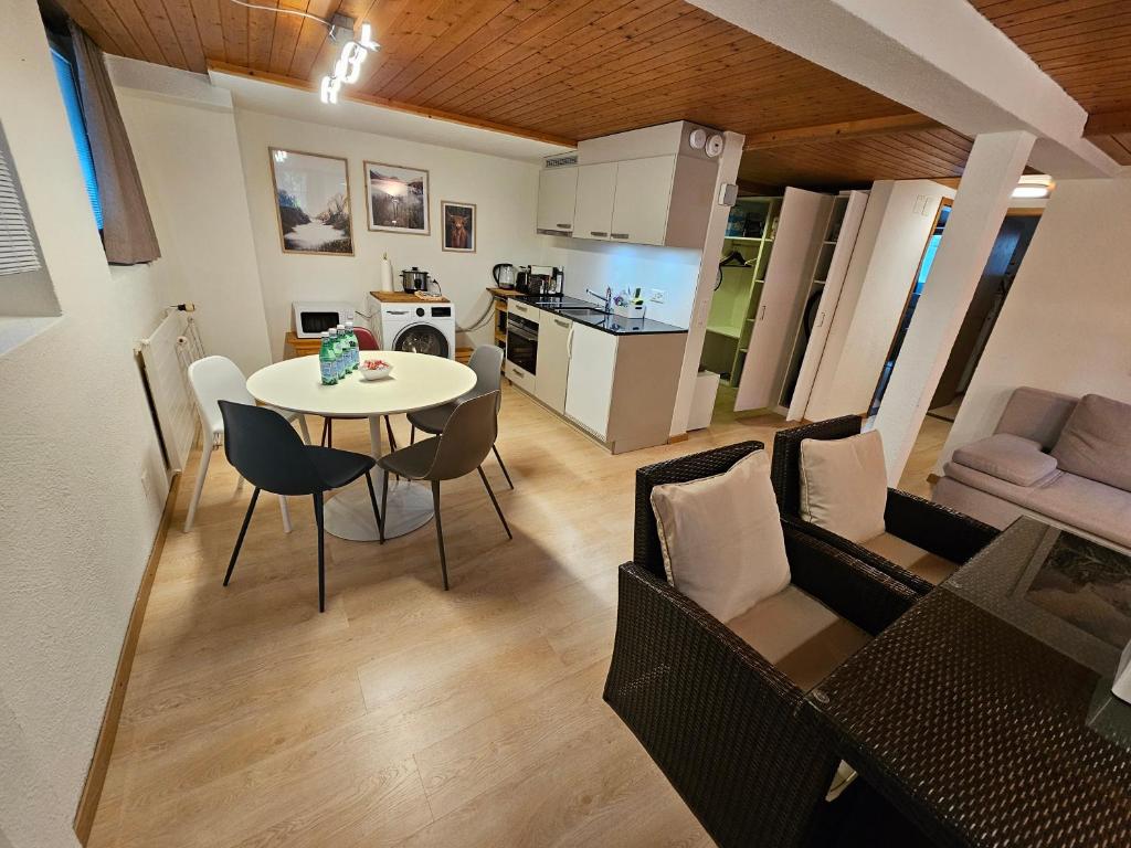 SK – 3.5-Zimmer Wohnung – Vorschau 2